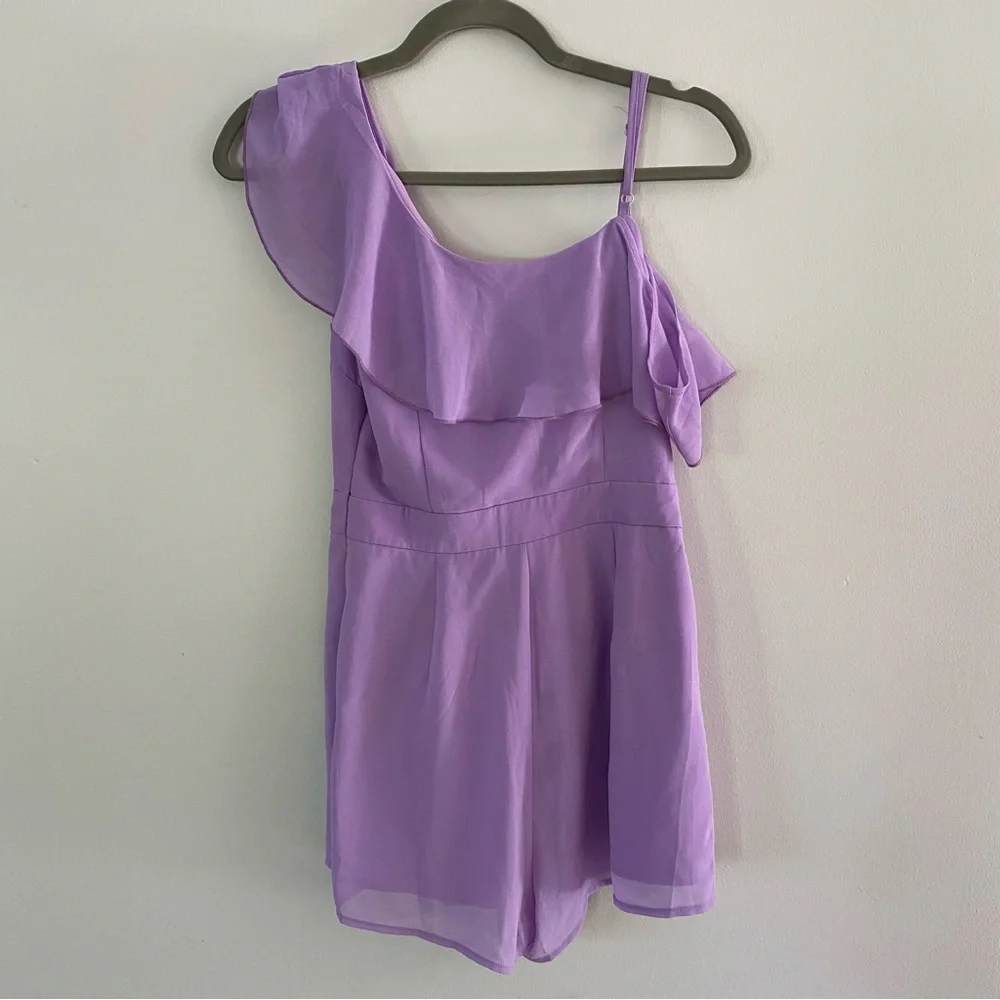 superdown Lilac Ruffle One-Shoulder Romper - Picture 4 of 7